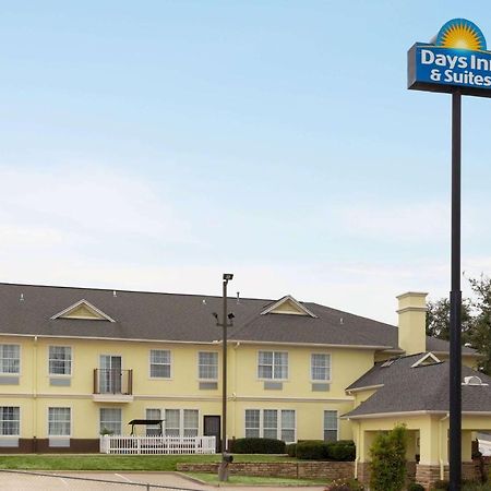 Days Inn & Suites By Wyndham Dfw Airport South-Euless Exterior photo