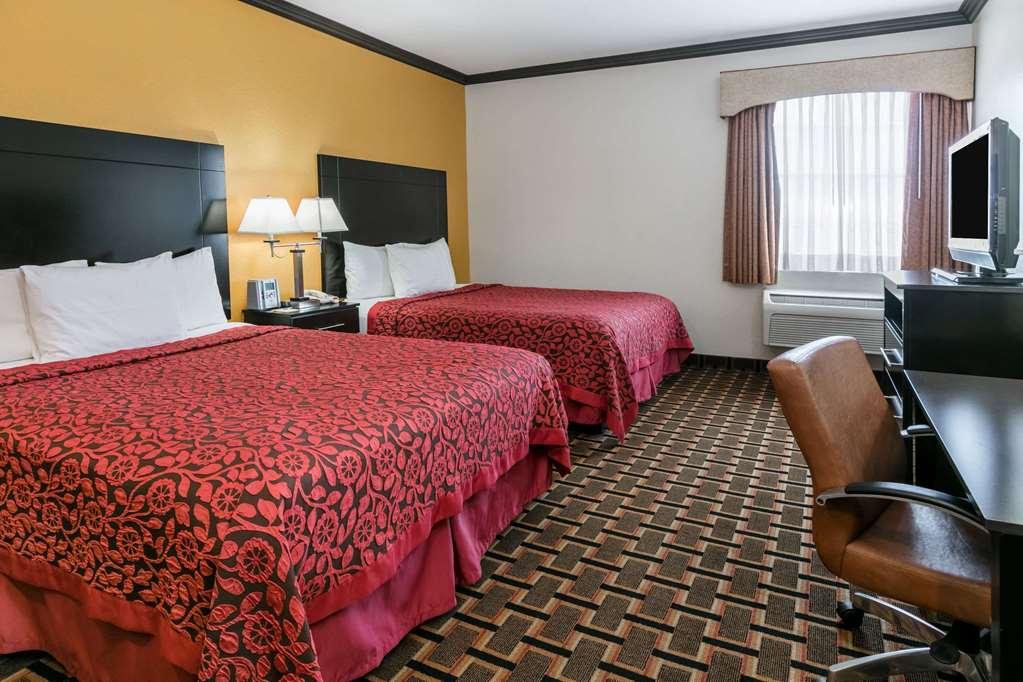 Days Inn & Suites By Wyndham Dfw Airport South-Euless Room photo